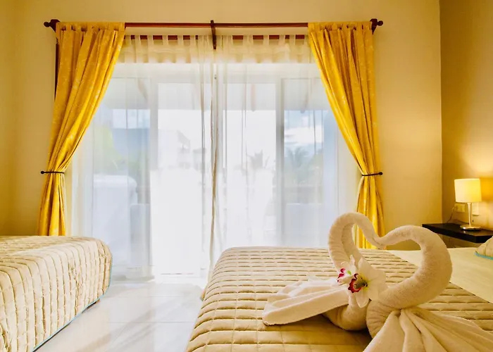Playacar 4*